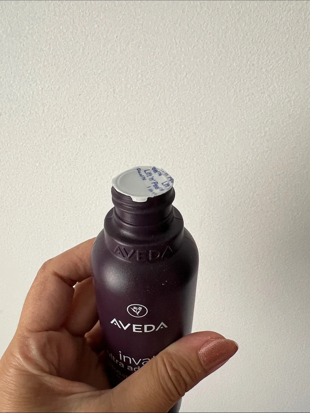 AVEDA Invati Ultra Advanced Exfoliating Shampoo for Thinning Hair LIGHT 6.7 oz